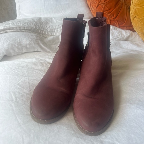 Blondo Nova Waterproof Bootie - Picture 4 of 7